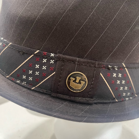 Goorin Bros Dark Brown‎ Fedora with Patterned Band - Picture 8 of 11